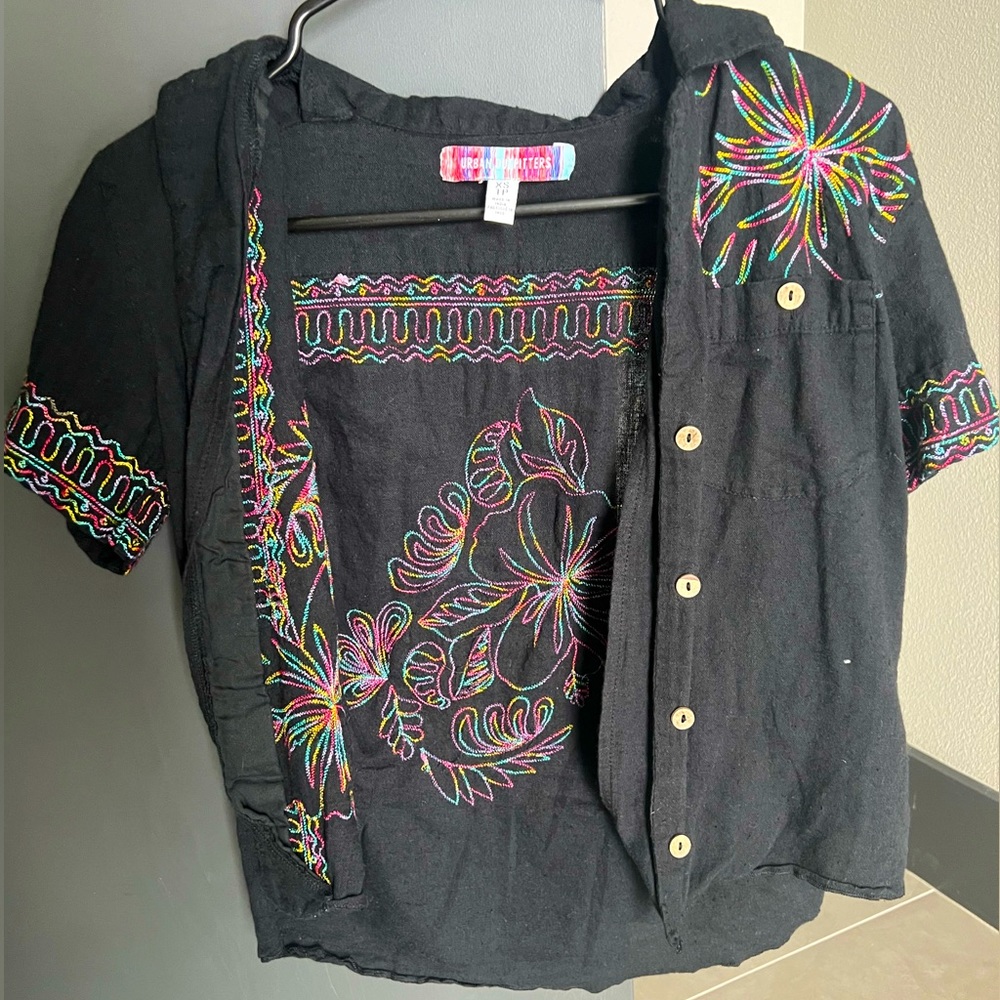 Urban Outfitters Hideaway Embroidered Button Down